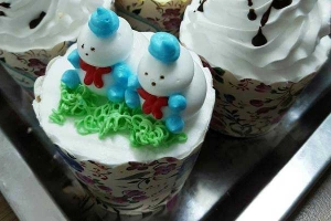 Tiệm Bánh Hồng Quyên Cake