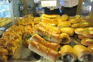 Tiệm Bánh Hùng Phát Bakery
