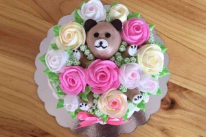Tiệm Bánh Huyền Ngân Bakery - Phố Xổm
