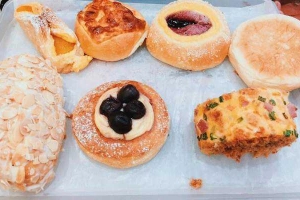 Tiệm Bánh Joy Bakery