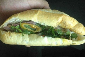 Tiệm Bánh Khánh Ngọc - Lò Bánh Mì