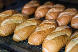 Tiệm Bánh Lò Bánh Mì Hùng Loan