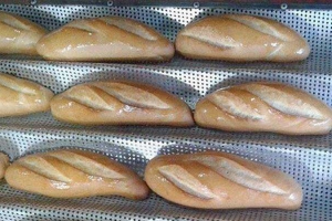 Tiệm Bánh Lò Bánh Mì Út Tâm