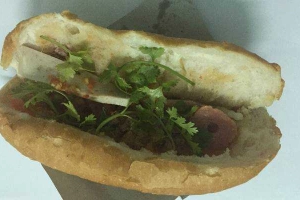 Tiệm Bánh Lộc Yến - Lò Bánh Mì