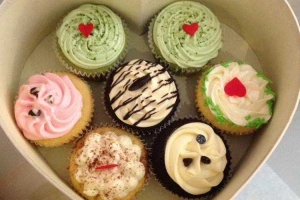 Tiệm Bánh Loving Cupcake - Xuân Thủy