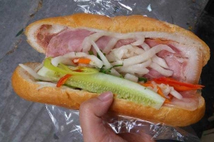 Tiệm Bánh Lương Phan 17 - Lò Bánh Mì