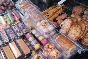 Tiệm Bánh Queen Bee Bakery - Hòe Nhai