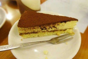 Tiệm Bánh S & T Cake Bakery
