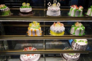 Tiệm Bánh Thành Nghiệp Bakery - Quốc Lộ 50