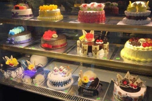 Tiệm Bánh Thành Phát - Giếng Đáy