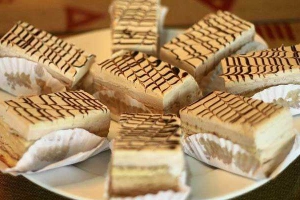 Tiệm Bánh Thiên Lý - Tô Ngọc Vân