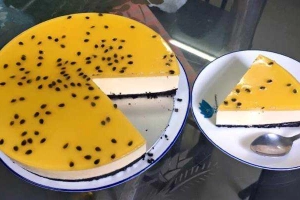 Tiệm Bánh Thiên Lý
