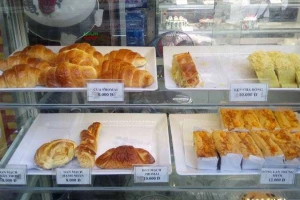 Tiệm Bánh Tiến Phát Bakery - Vạn Kiếp