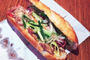 Tiệm Bánh Vân Đào - Lò Bánh Mì & Bánh Mì Thịt Chả