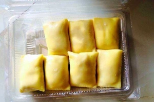 Tiệm Bánh Zét Bakery - Pancake Sầu Riêng - Xóm Đất