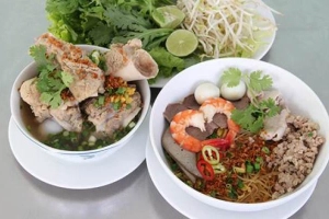 Quán Ăn Tiệm Mì 502