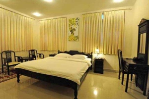 Tinh Tam Hotel
