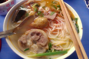 Quán Ăn Toàn Thi Quán - Bún Bò Huế