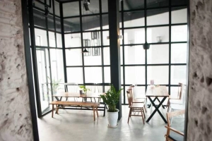 Nhà Hàng Toast 'n Tea Cafe & Food - Hoàng Cầu