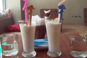 Tomorrow Cafe - Ngụy Như Kon Tum