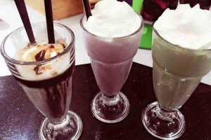 Trà, Cafe - Ngọc Hồi