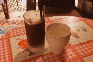Trần Coffee - Mỗ Lao