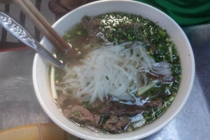Quán Ăn Trần Tuyến - Phở Bò Đặc Biệt