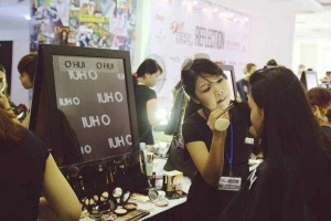 Trang điểm, make up Pi Makeup Artistry