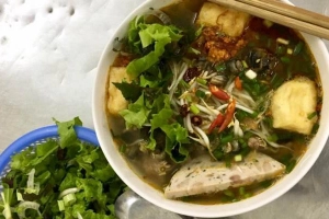 Quán Ăn Trang Quán - Bún Ốc Bò Hòe Nhai