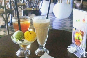 Tranh Cafe