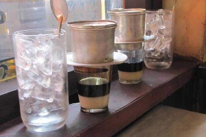 Tri Giao Cafe - Food & Drink