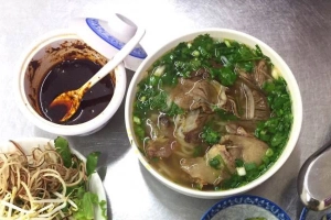 Quán Ăn Trịnh - Bún Bò Huế