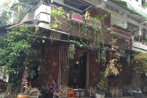 Trở Về Cafe - Bàu Cát 3