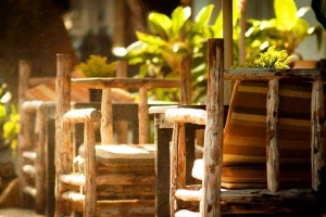 Trở Về Chỗ Cũ Cafe