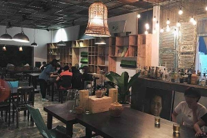 Tròn Cafe