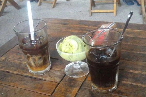 Trúc Lâm Cafe - Vạn Phúc