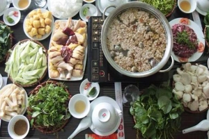 Trúc Quán - Lẩu Cua Đồng