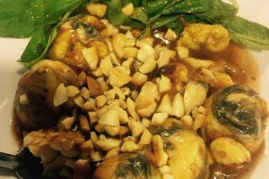 Trùm Ăn Vặt Sài Gòn - Bánh Tráng Nướng, Cút Nướng & Trái Cây Tô
