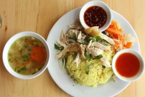 Quán Ăn Tú Nguyên - Cơm Gà Hội An