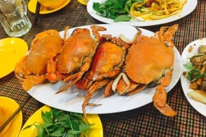Quán Ăn Tư Ốc Lầu - Ung Văn Khiêm
