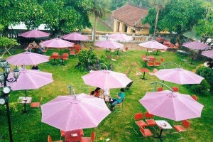 Tứ Phương Vô Sự Lâu Cafe