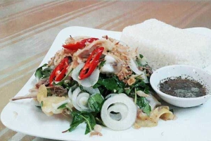 Nhà Hàng Tứ Vị - Cơm Gà & Cơm Món