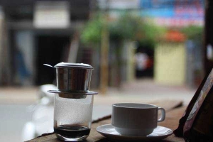 Tuệ Lâm - Cafe & Kem Cuộn Thái Lan