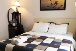 Tulip Xanh Home Away
