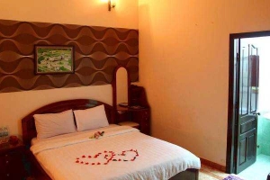 Tulip Xanh Hotel