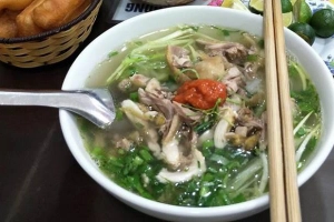 Quán Ăn Tùng Gà - Phở Gà & Mì Gà Tần