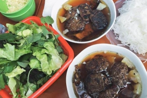 Quán Ăn Tuyết Béo - Bún Chả