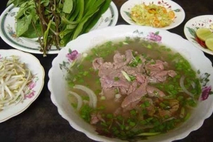 Quán Ăn Tuyết Mai - Bún Bò Huế & Phở