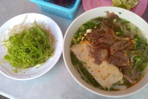 Quán Ăn Ước Hương - Bún Bò Huế