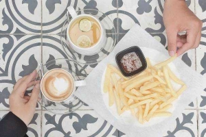 Uptown Terrace - Cafe & Dining